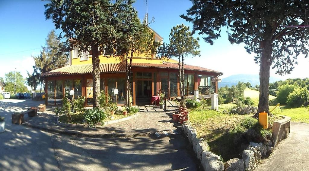 Albergo Monte Selva Barisciano Exterior foto